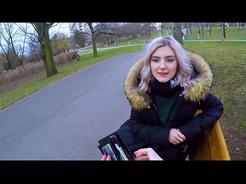 ❤️ Nilulon ang mainit na cum ng isang estranghero para sa pera - blowjob sa parke ni Eva Elfie ❤️❌ Russian porn sa amin ❌❤